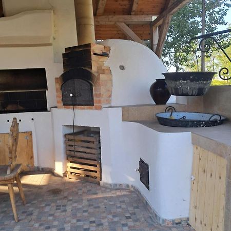 Roka'S- Farm Villa Supljak Exterior photo
